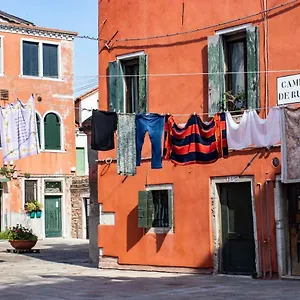 appartamento-riva-biennale.hotelinveneto.com/